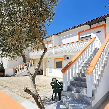 Marino 3 By Interhome ויר